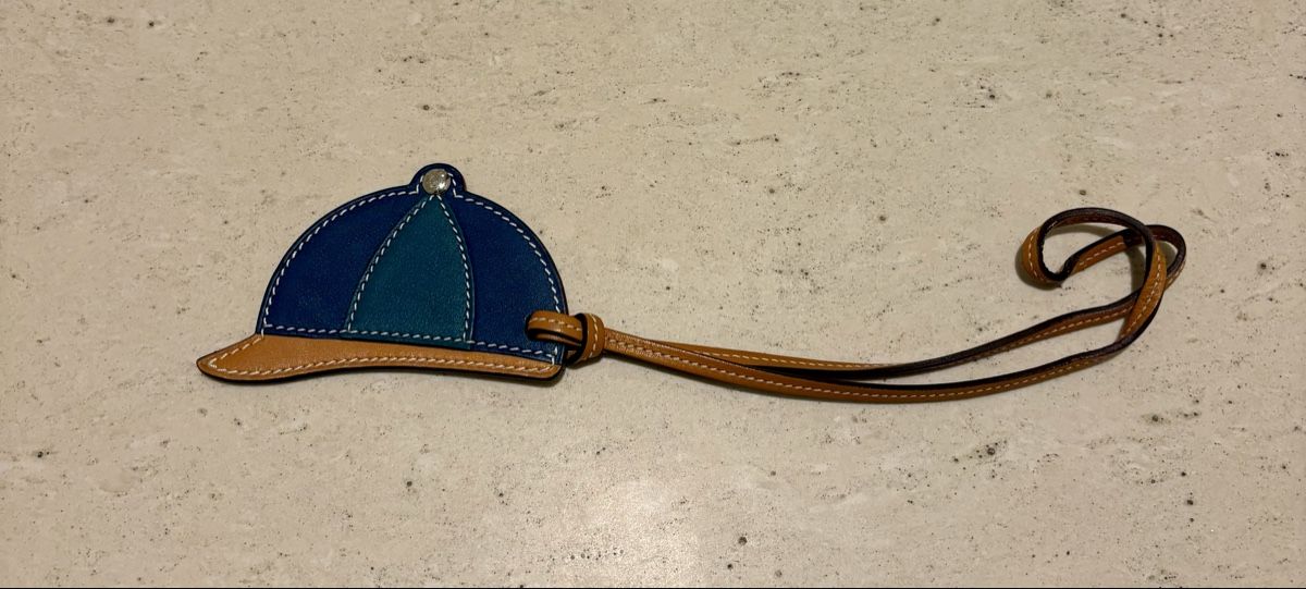 Hermès Portachiavi: Hermes Paddock Bombe Taschenschmuck – Nuovo (secondo la descrizione) da Wil SG venduto da tan_yx9c