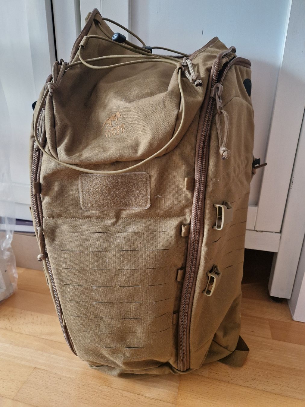 Rucksäcke: Rucksack Tasmanian Tiger Modular 30 Liter – Neu (gemäss Beschreibung) aus St. Gallen von Sayuri
