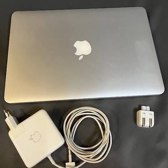 Apple Portables: MacBook Pro 13" Retina Mid-2013 – D'occasion à Zürich par ilo_cv8c 1