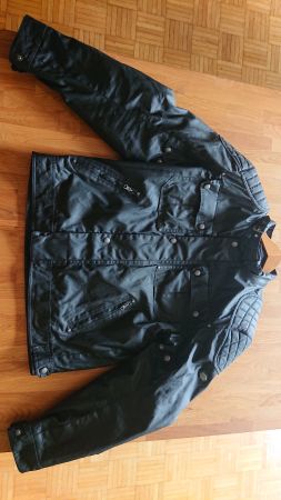 Neue Motorrad-Wachsjacke