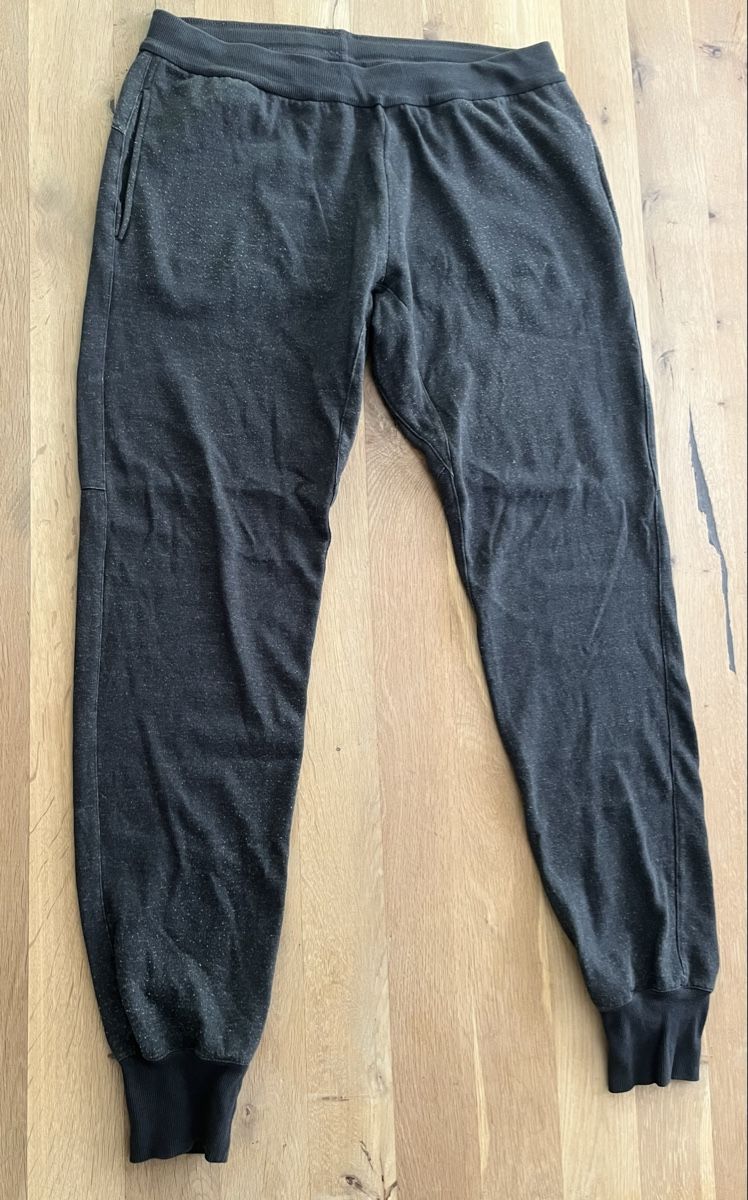 Odlo Pantalons: Odlo Trainerhosen – D'occasion à Walchwil par Julia_Ke