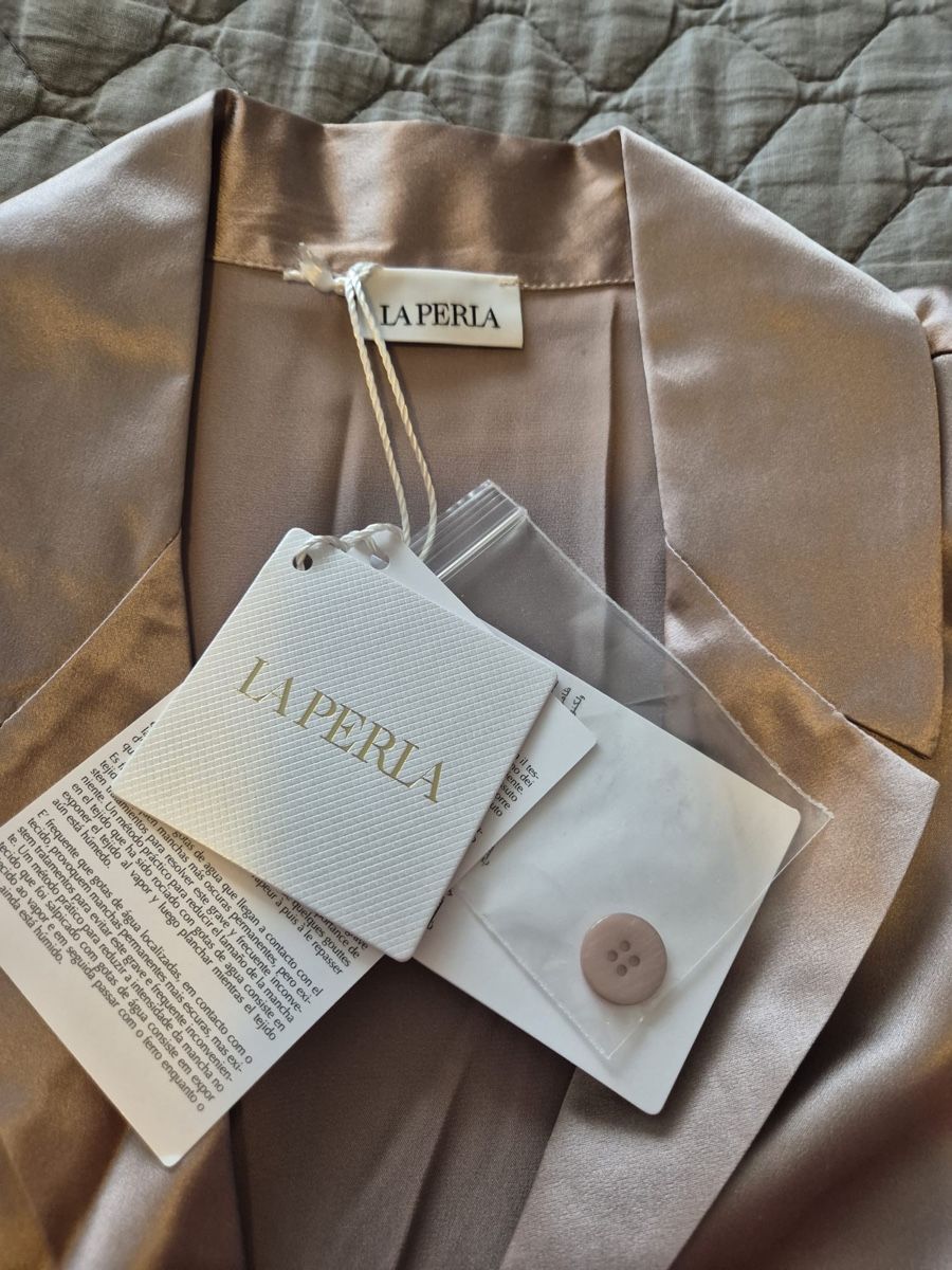 Lotti di vestiti: La Perla Pyjama 100% Seiden – Nuovo e nell'imballaggio originale da Dübendorf venduto da MariaS. 2