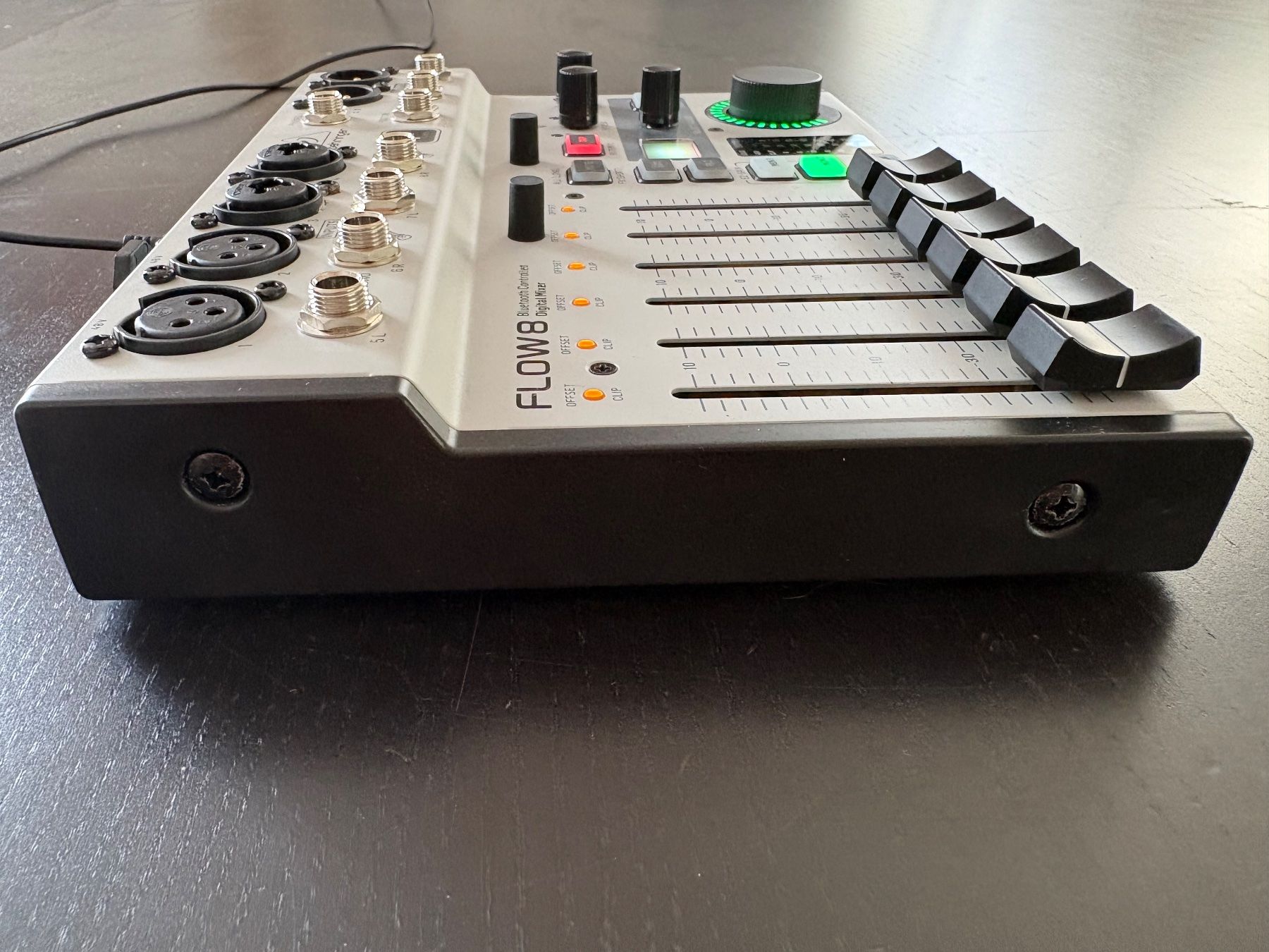 Behringer Console di mixaggio: Behringer FLOW 8 - Mixage numérique Bluetooth - USB – Usato da Prilly venduto da fju_78ry 8