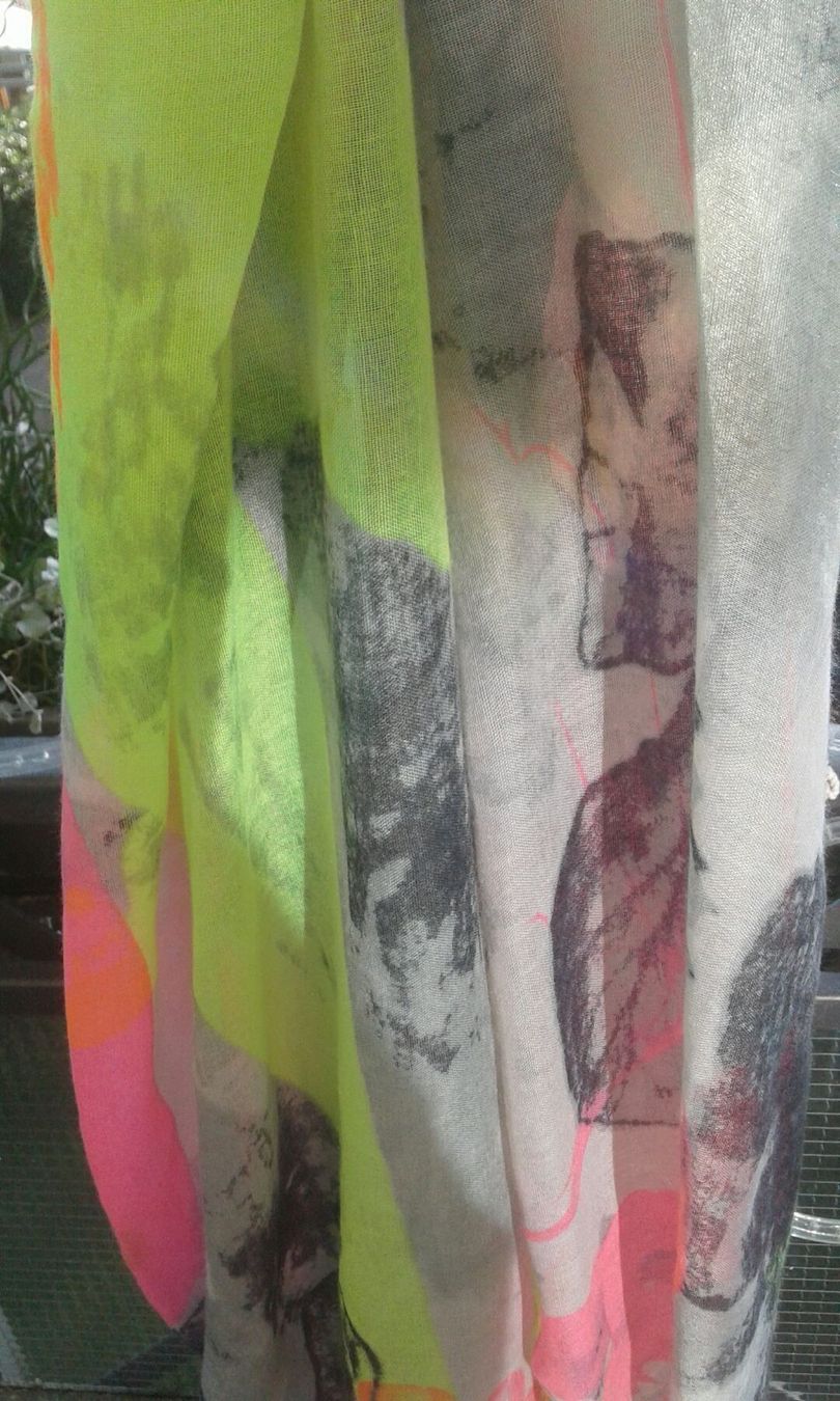 Foulard & Sciarpe: TRENDIGER SCHAL VON GERRY WEBER – Nuovo (secondo la descrizione) da Biel/Bienne venduto da dasi3