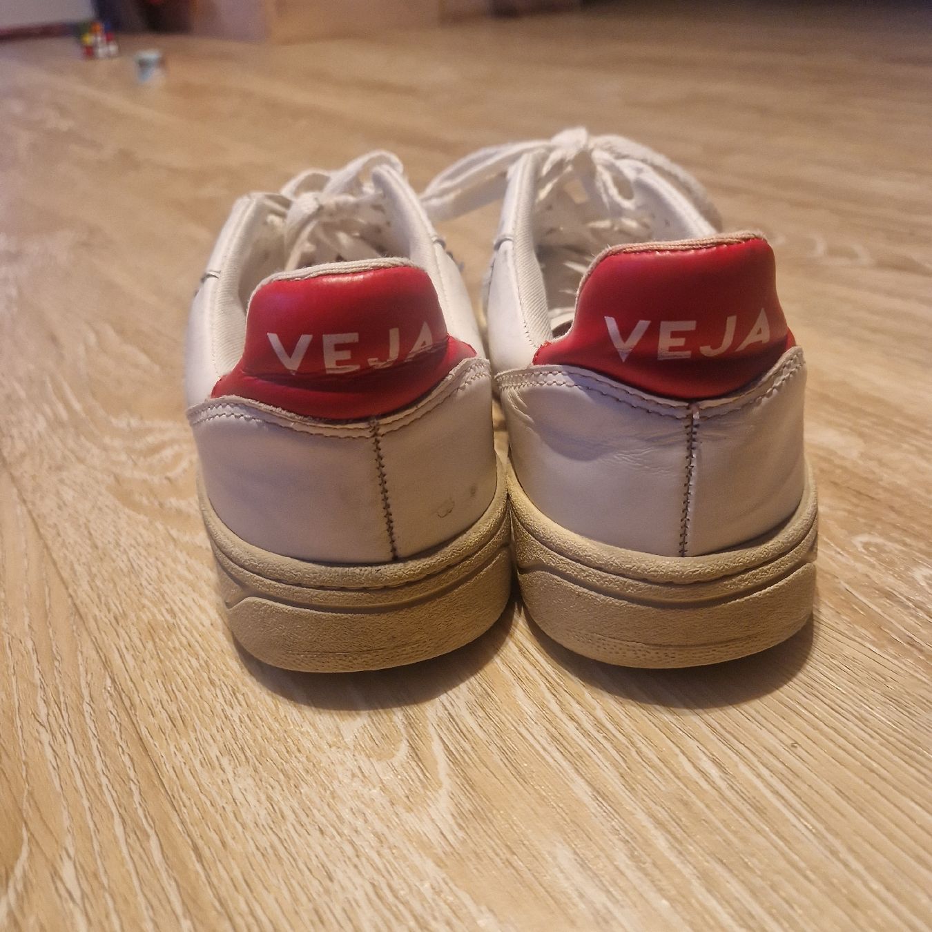 Veja Scarpe da donna: Veja V-10 Sneaker Gr. 37 – Usato da Immensee venduto da Lafayettes 2