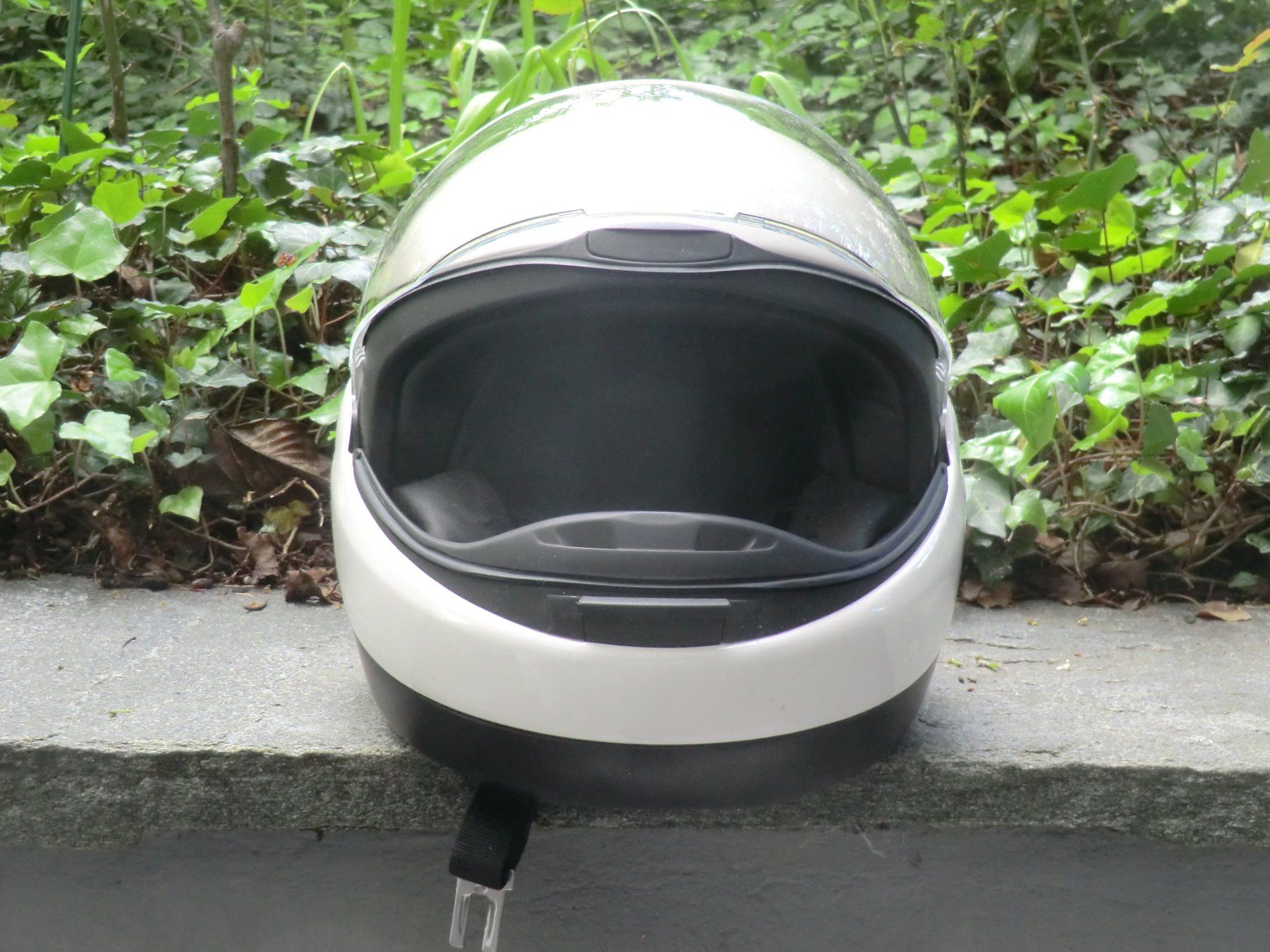 BMW Caschi & visiere: BMW System Helm Evo 4 - Gr. 58-59 weiss – Usato da Winterthur venduto da 8811 1