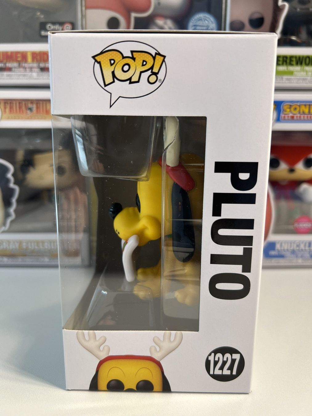 Funko Statuette: Funko POP! Disney Winter Holiday Pluto – Nuovo e nell'imballaggio originale da Le Mouret venduto da perfectbijou 3