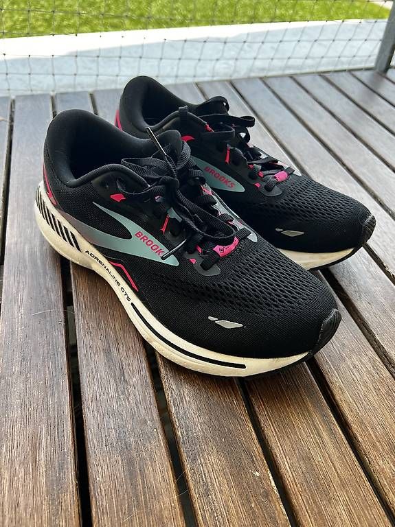 Scarpe da donna: Brooks Adrenaline GTS 23 GTX – Usato da Nänikon venduto da gre_25t6