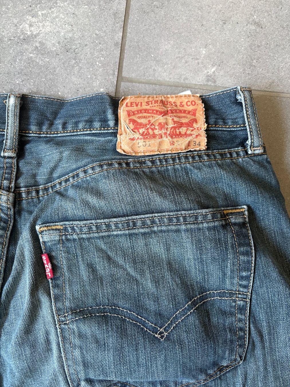 Levi's Jeans: Levi's 501 grösse 31x34 – D'occasion à Niederwil AG par Pascal879 3