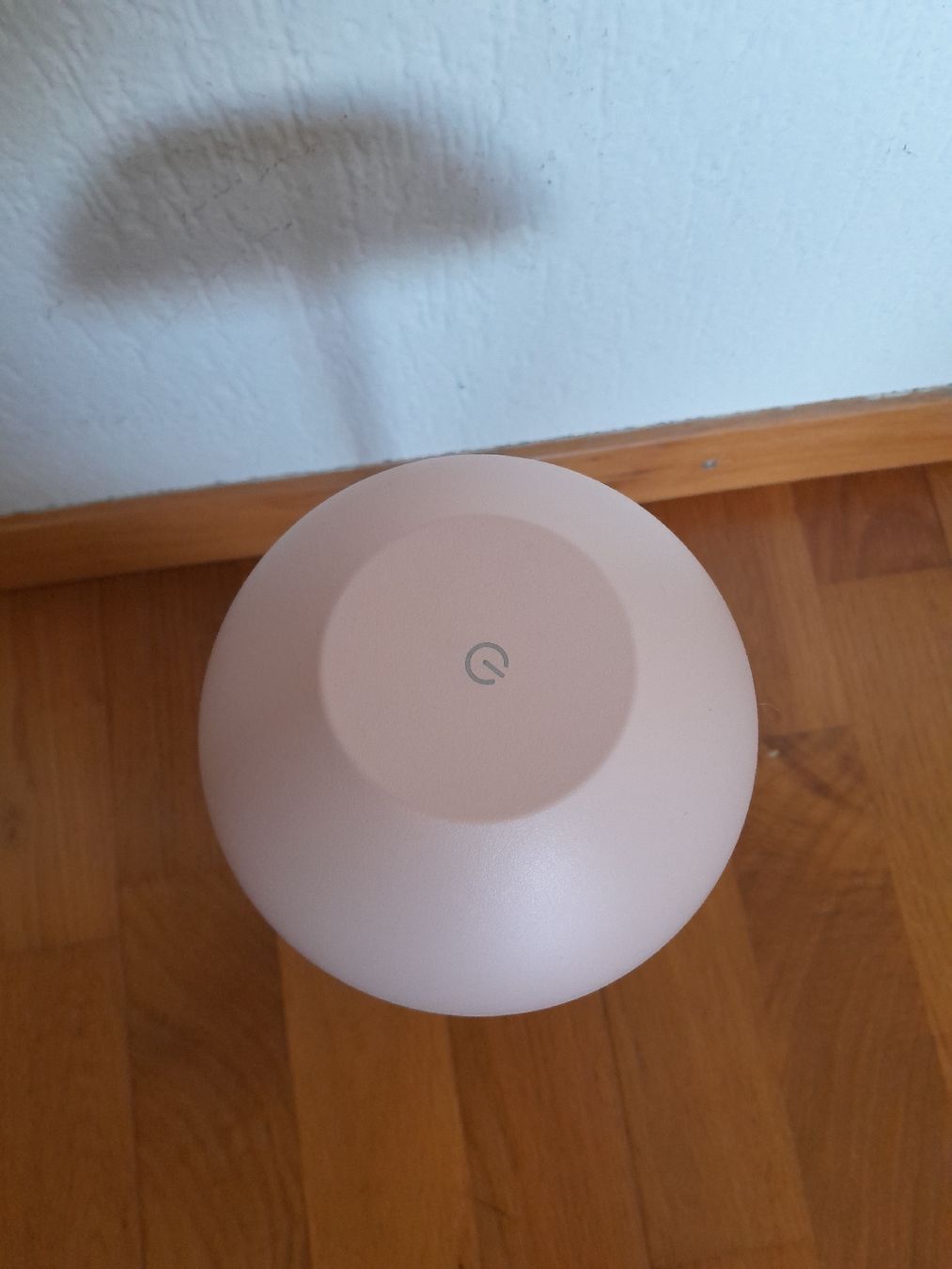 Lampen: Tchibo LED-Akku-Tischleuchte rosa – Neu (gemäss Beschreibung) aus Zürich von mel_nj78 2