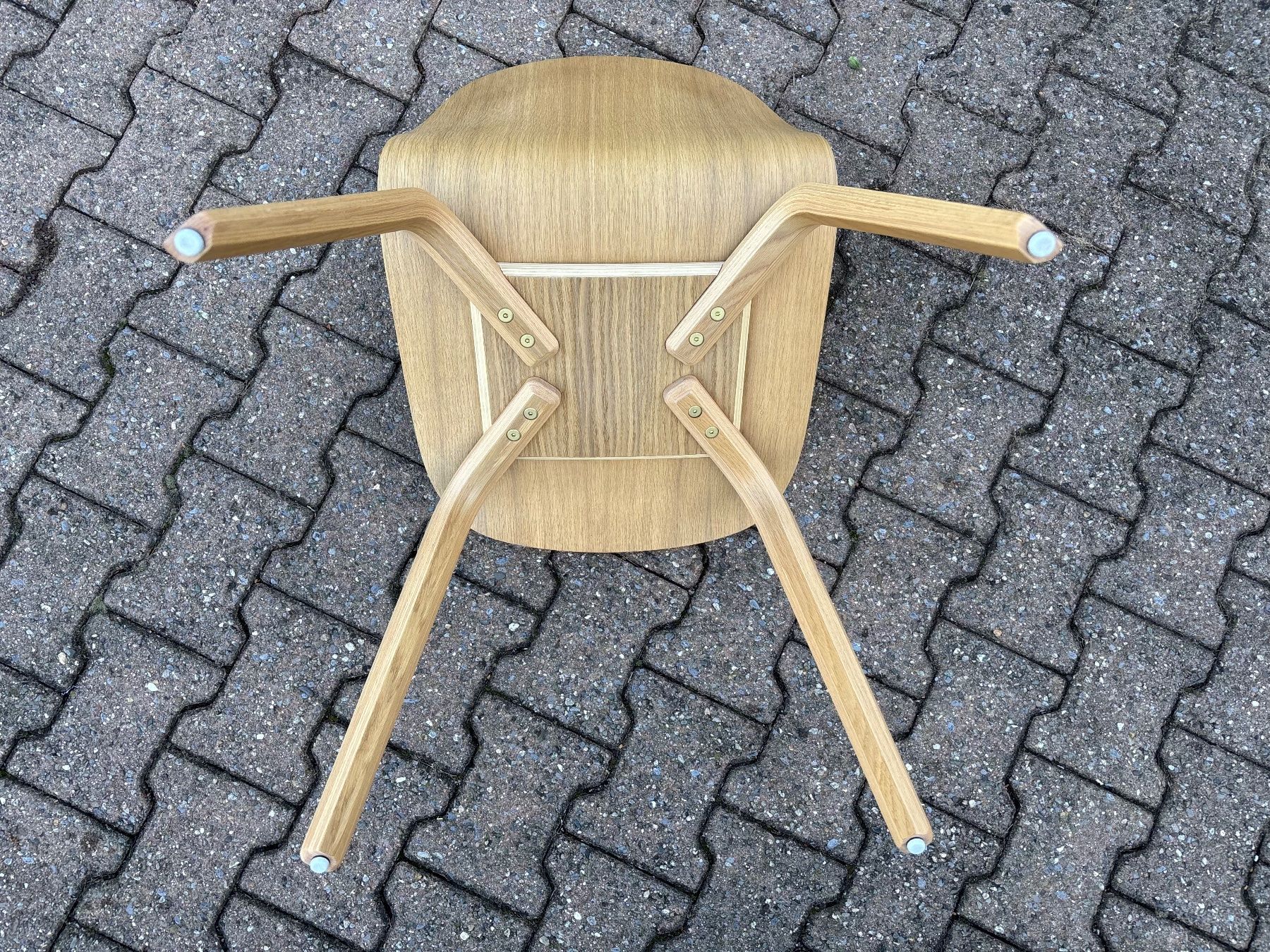 Muuto Sedie: Muuto Visu Stuhl – Usato da Feldbach venduto da Olive1 9