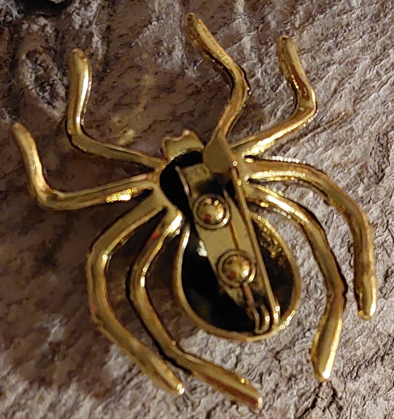 Broches & Aiguilles: Brosche Spinne mit Strasssteinen, Goldfarben – Neuf (Voir description) à Oberwil BL par Hunajakakku 6