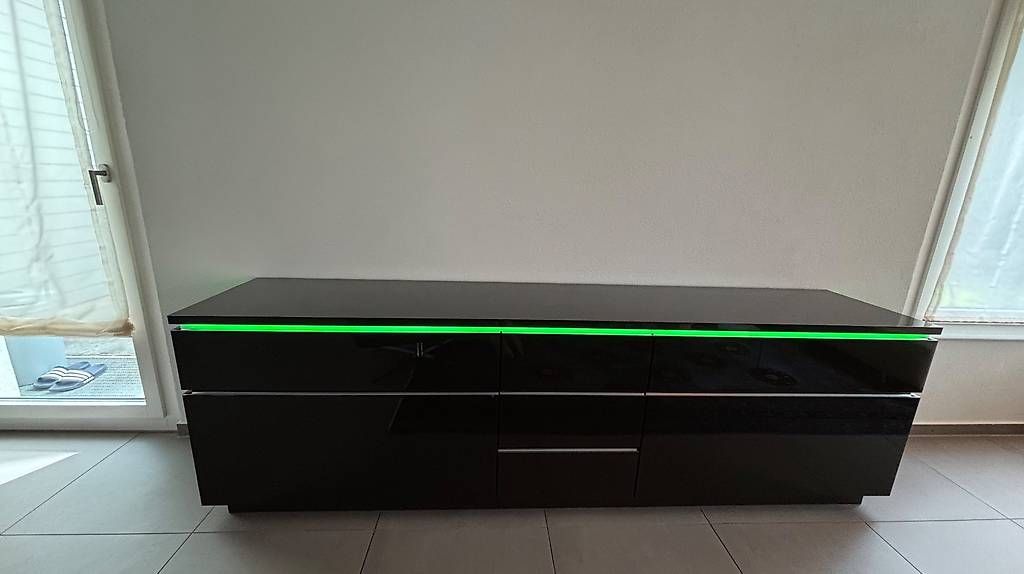 Cassettiere: Sideboard Interlübke mit LED Beleuchtung – Usato da Ebmatingen venduto da honeggm 4
