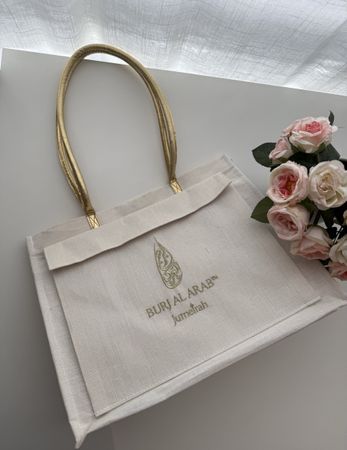 Tasche Stoff goldfarbene Henkel Burj Al Arab Jumeirah neu