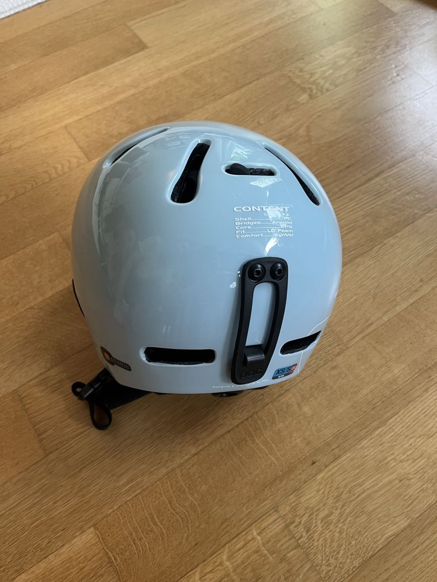 Poc Caschi: POC Ski Helmet – Usato da Zürich venduto da valentin.abend 2