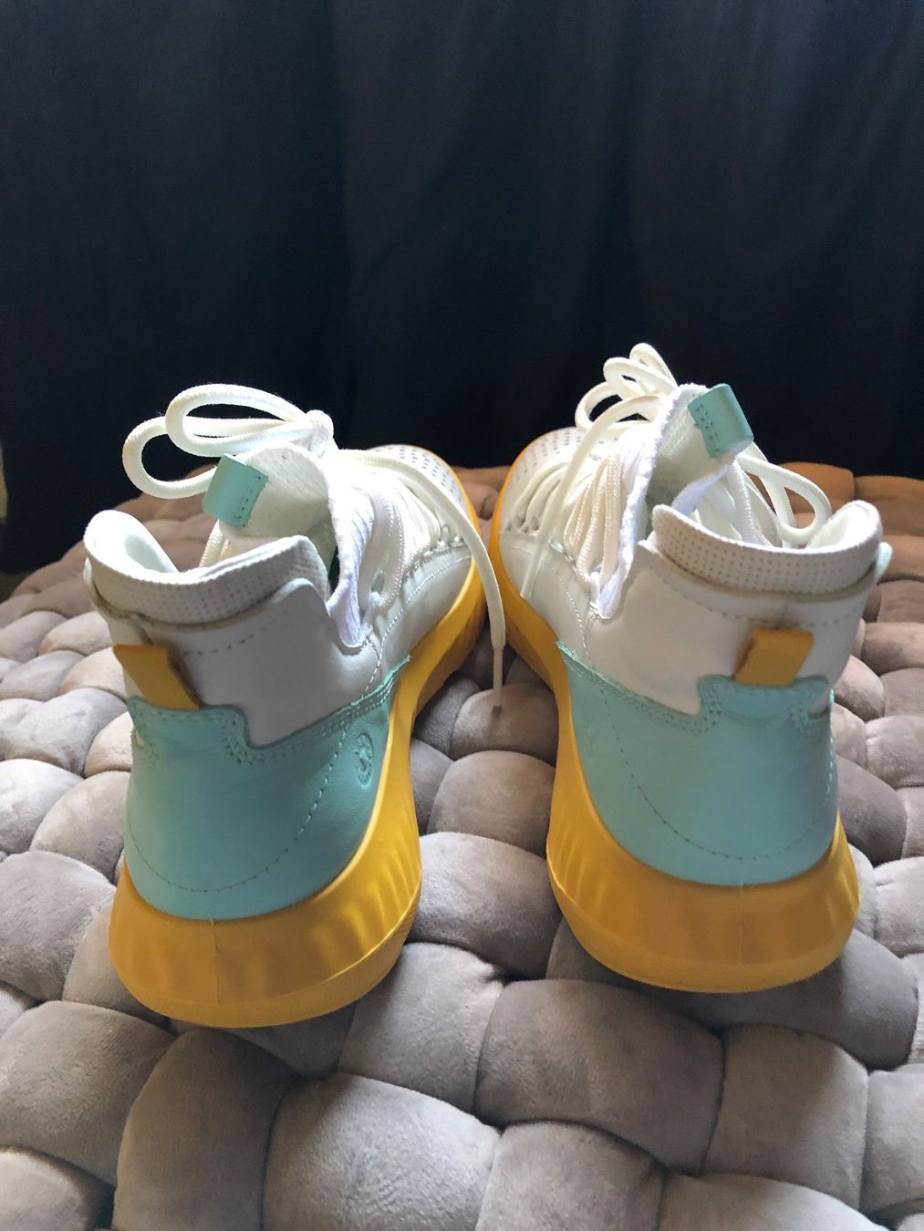 Ecco Scarpe da donna: Sneaker en cuir Ecco – Nuovo (secondo la descrizione) da Cortaillod venduto da clsoooh 2