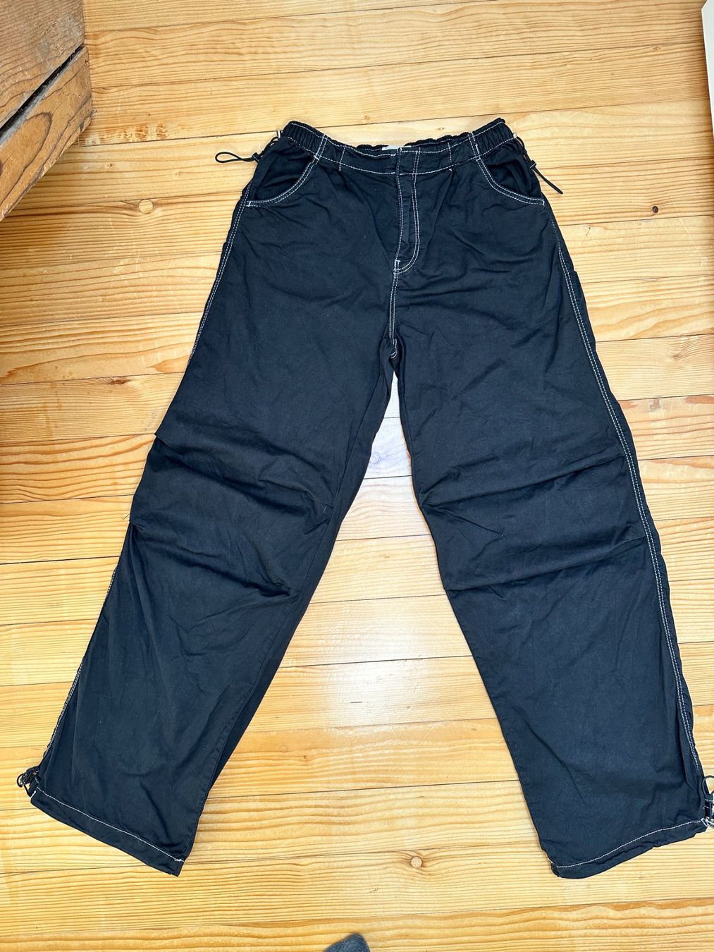 Tally Weijl Pantaloni: Parachute Hose Tally Weijl Gr. 36 – Usato da Gümmenen venduto da FelizitasHermann