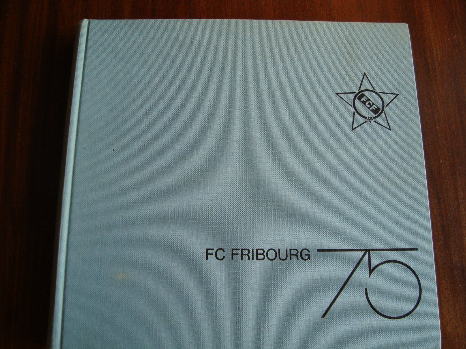 Libri: FC Fribourg 75 – Nuovo (secondo la descrizione) da Fribourg venduto da ruswil007