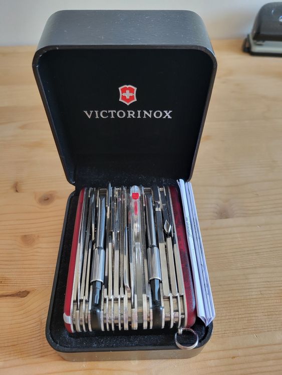 Victorinox SwissChamp XAVT Kaufen auf Ricardo