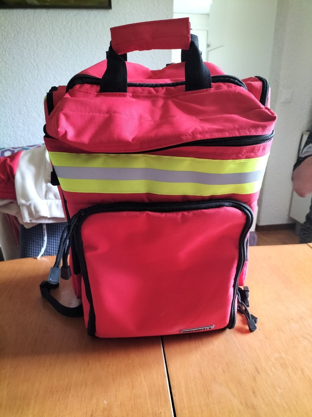 Kit di pronto soccorso: Erste Hilfe Tasche mit Inhalt Digitalthermometer Splint – Nuovo e nell'imballaggio originale da Emmenbrücke venduto da corinne041 5