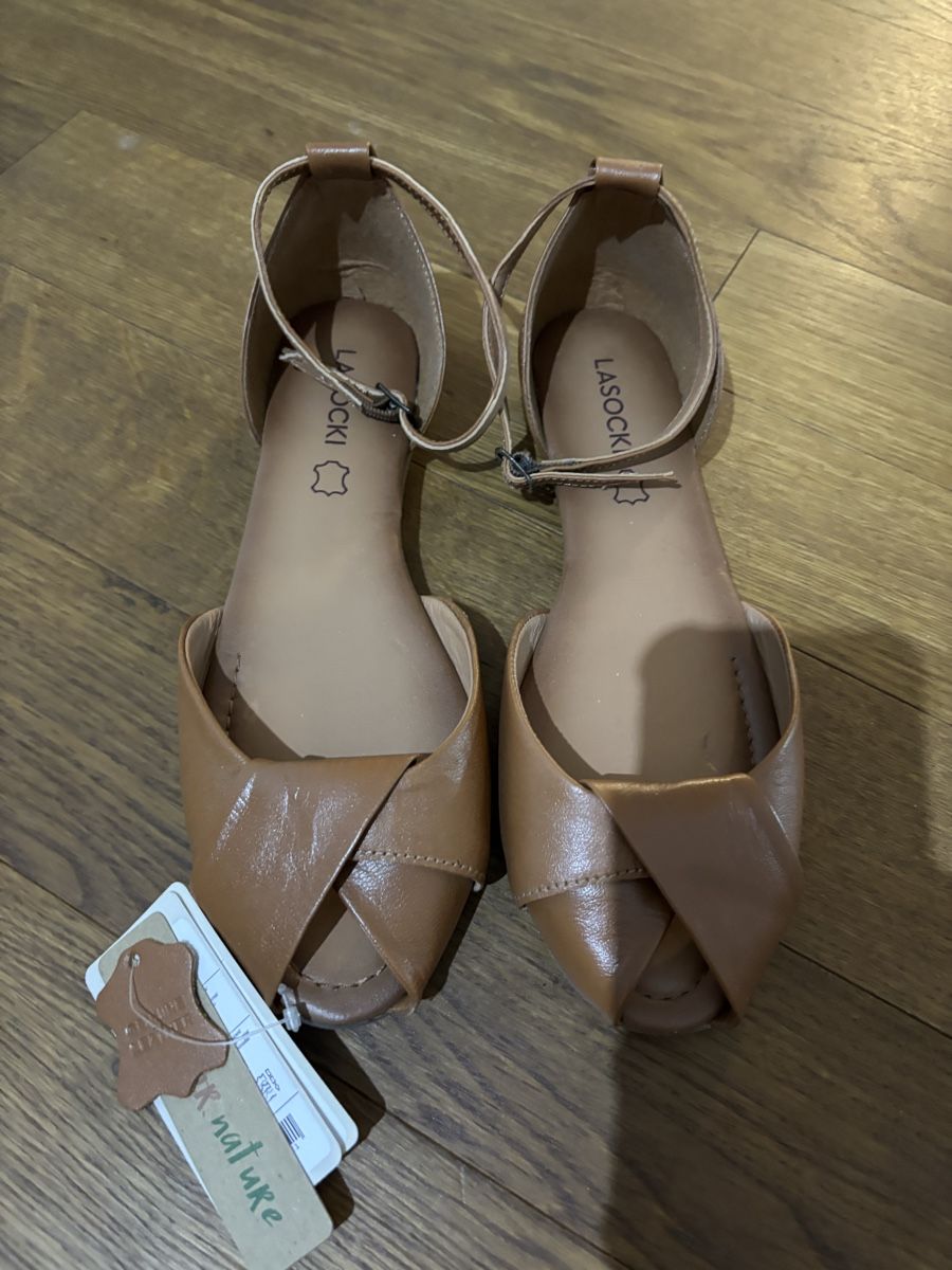 Scarpe da donna: Sandalen 37 – Nuovo (secondo la descrizione) da Buchrain venduto da Ham2383