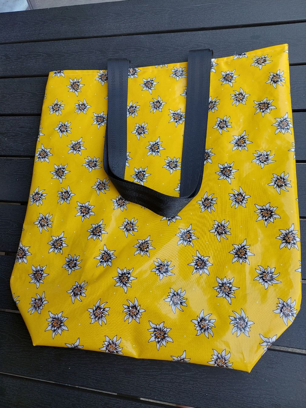 Taschen: Tasche Einkaufstasche mit Edelweiss Muster – Neu und originalverpackt aus Dübendorf von Volino 2