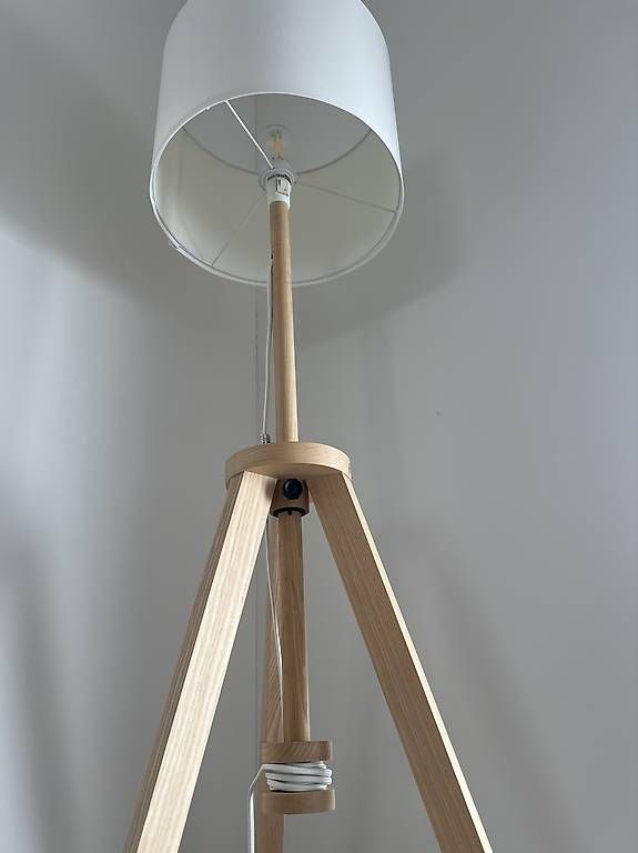 Lampade: IKEA LAUTERS Floor Lamp  Ash/White – Usato da Zug venduto da pai_pf8z 3