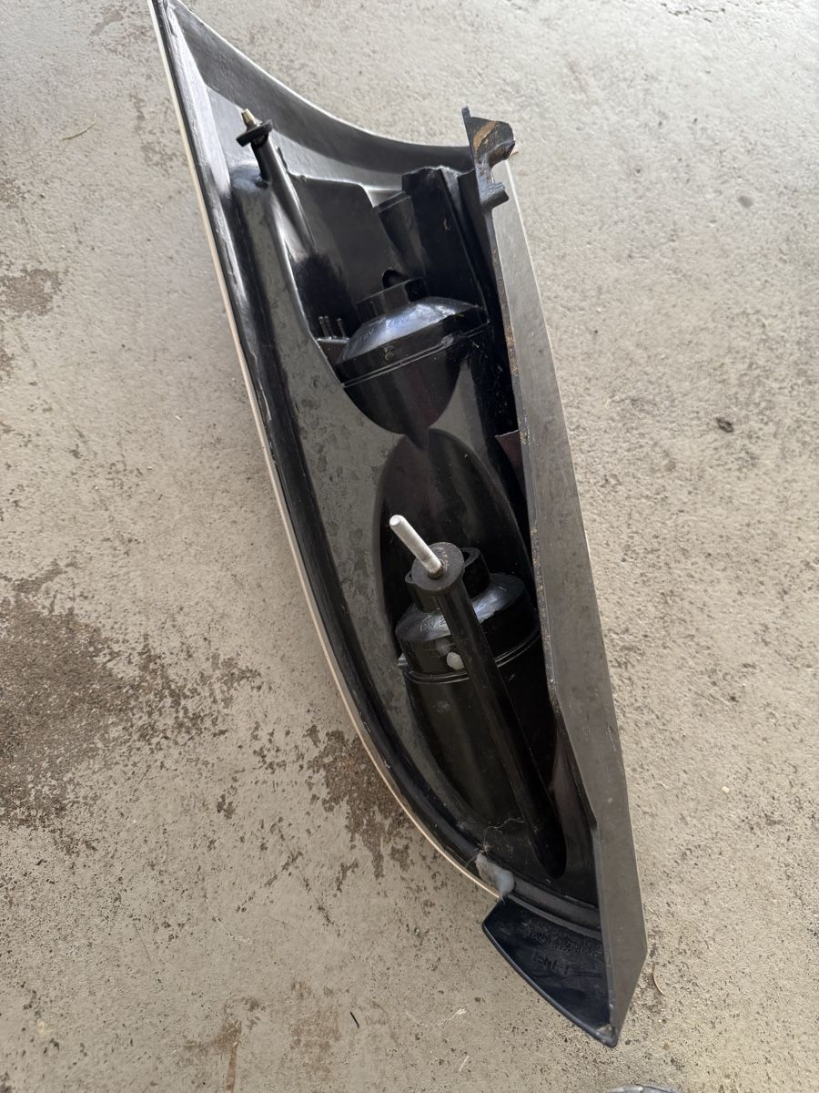 Ford Tutti pezzi di ricambio auto: Heckleuchten Focus 04jg – Usato da Gontenschwil venduto da Ilic_a.98 2