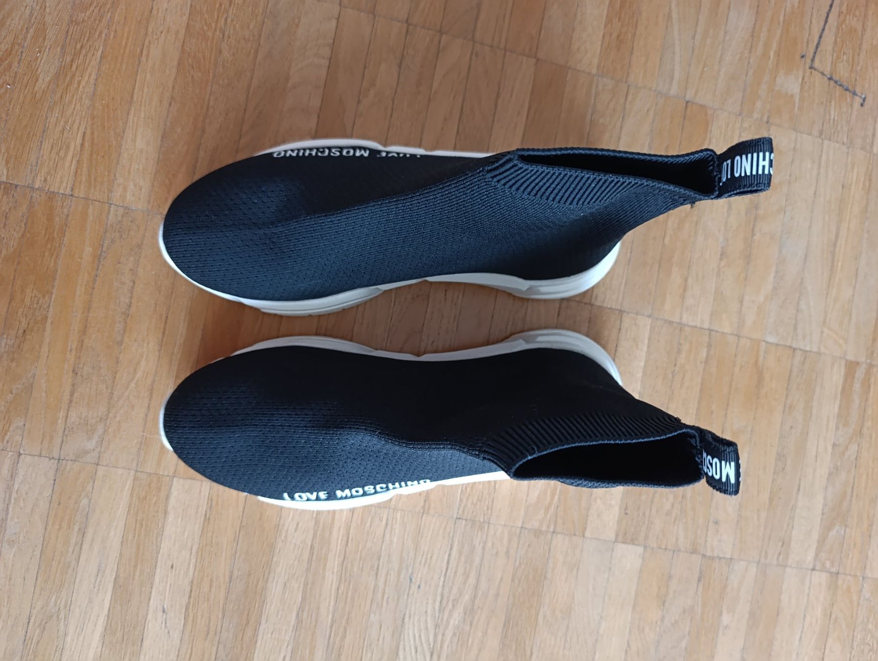 Moschino Damenschuhe: Love Moschino Boots Damen, Gr. 40 – Gebraucht aus Zürich von mir_2kjl 3