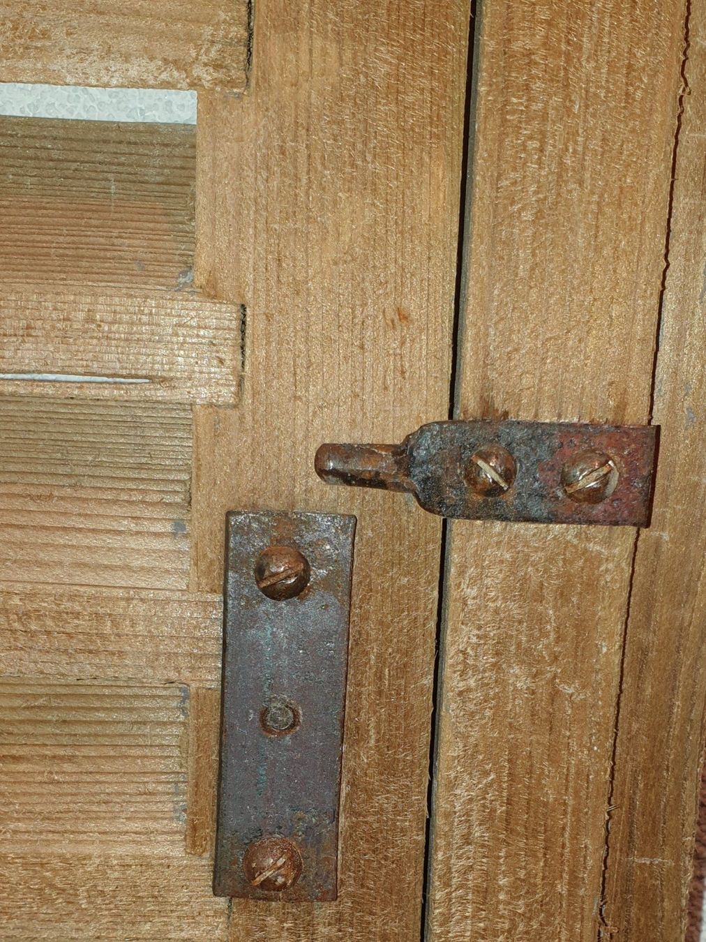 Tutte le decorazioni: Volets anciens (5) sablés pour décoration – Usato da Cernier venduto da Alpin19 6