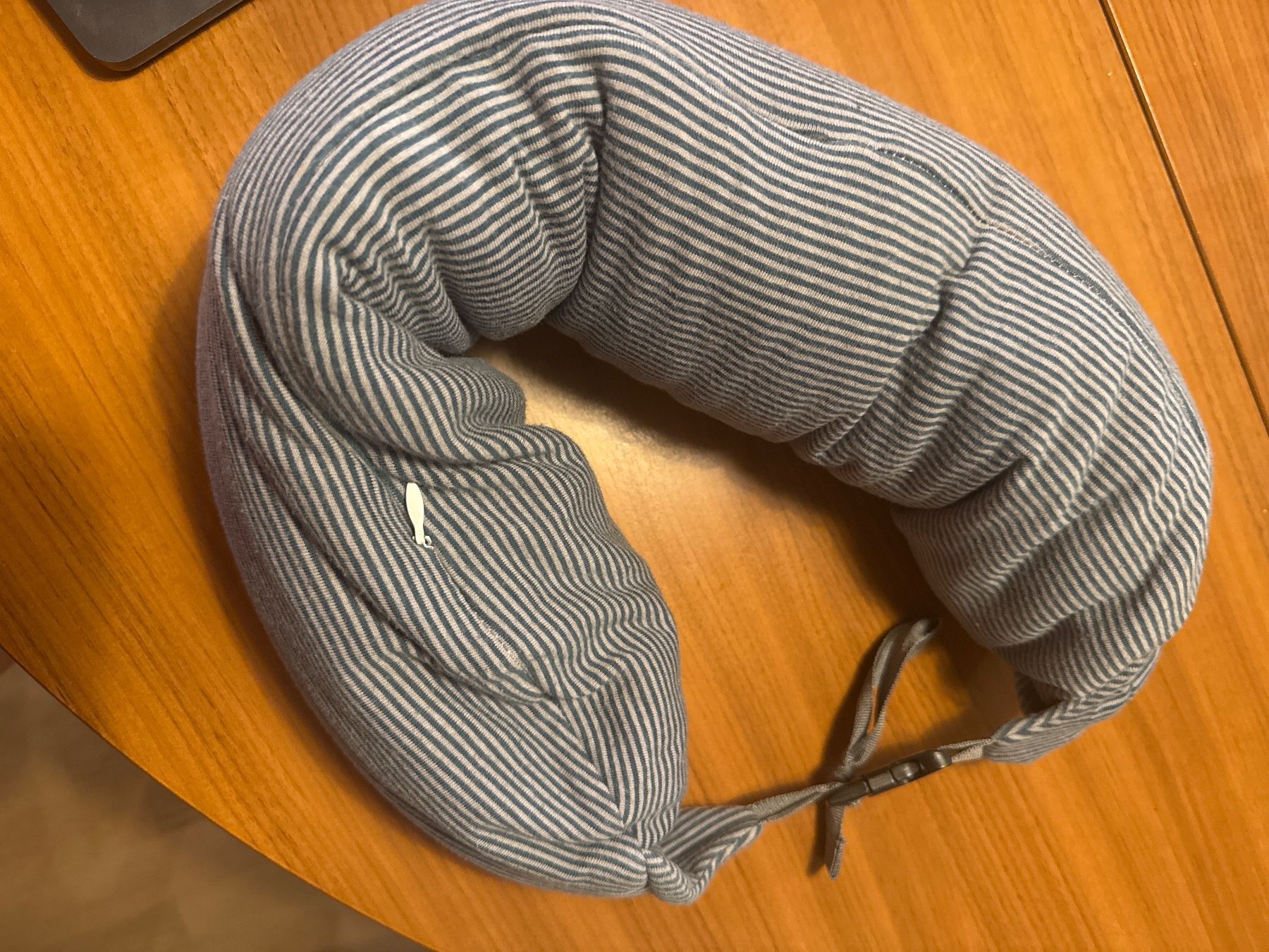 Muji Cuscini: Muji fitting neck cushion – Nuovo (secondo la descrizione) da Dübendorf venduto da zhe_69pd 6