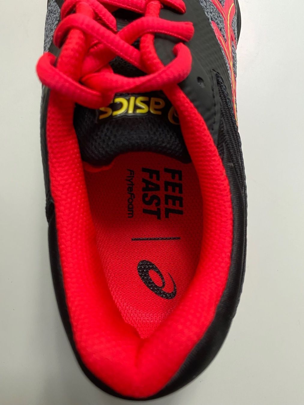 Asics Chaussures femmes: ASICS NETBURNER BALLISTIC FF Volley 39.5 – Neuf avec emballage d'origine à Luzern par falena01 7