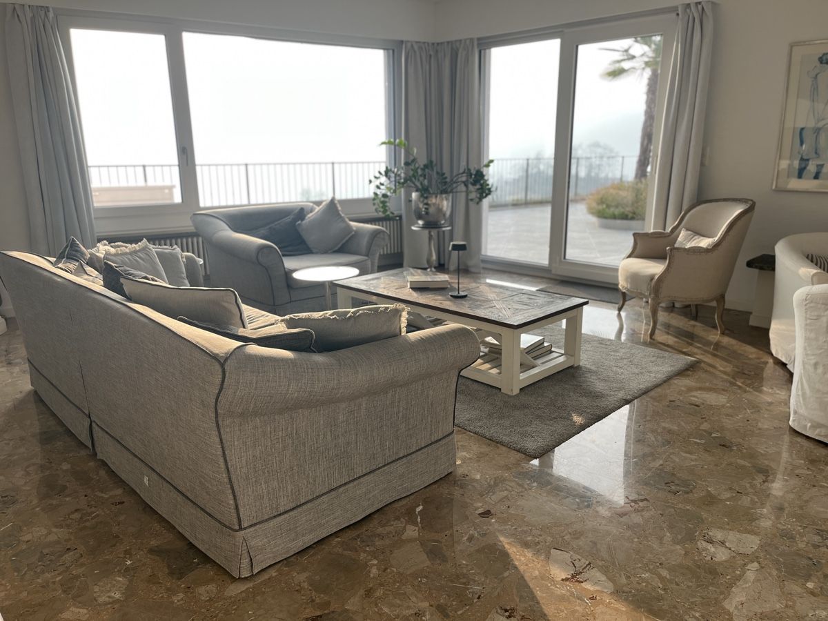 Riviera Maison Divani: Riviera Maison 3.5er Sofa/ 1.5er Sessel Leinen grau – Usato da Zürich venduto da Budulinek123 7