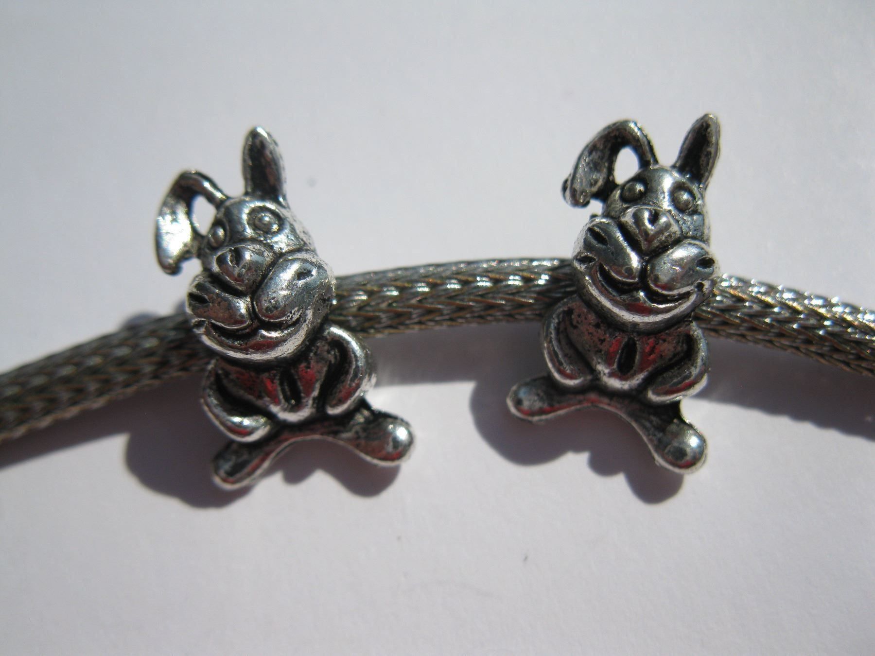 Perle (finte): 2 Beads Metallperlen Grosslochperlen Hase – Nuovo e nell'imballaggio originale da St. Margarethen TG venduto da LuanaKa 1