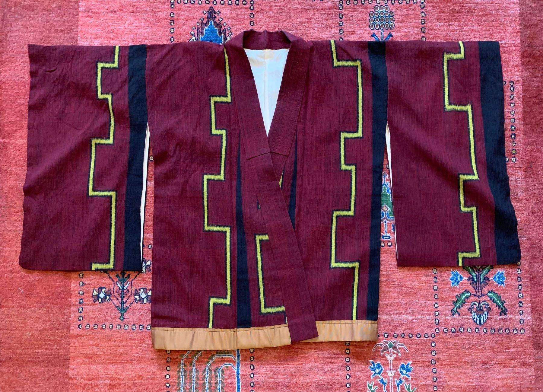Giacche: Kimono Jacke Seide – Usato da Birsfelden venduto da Exclusivity
