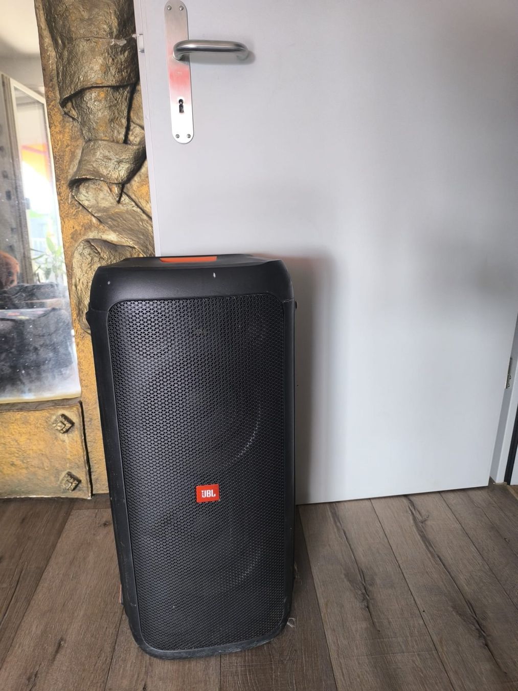 JBL Casse acustiche: Riesige JBL Partybox 300 – Usato da Koppigen venduto da mic_v7ms 7