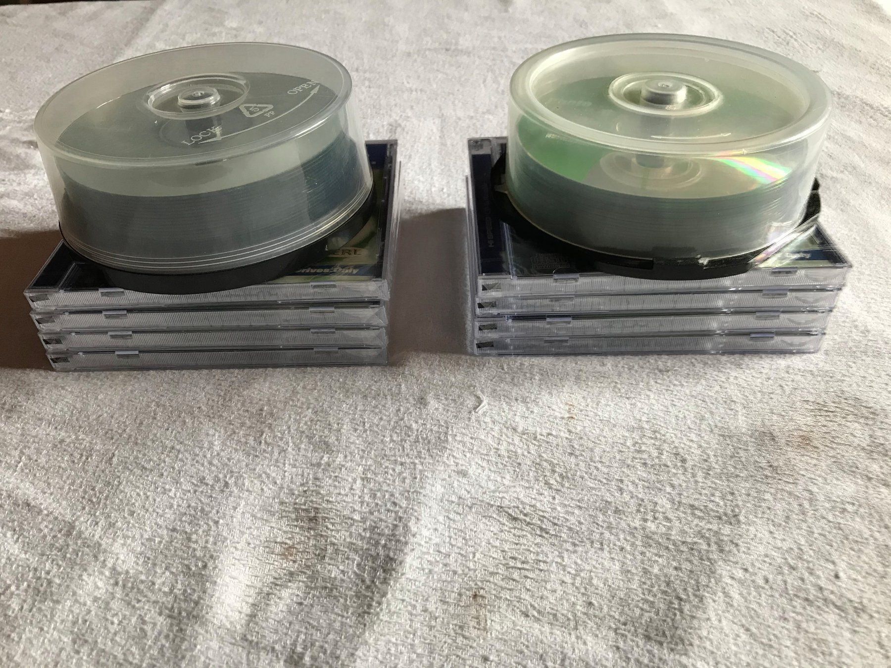 CD & DVD vergini: 45 CD vierges de différents marques – Usato da Ste-Croix venduto da mjmg 2