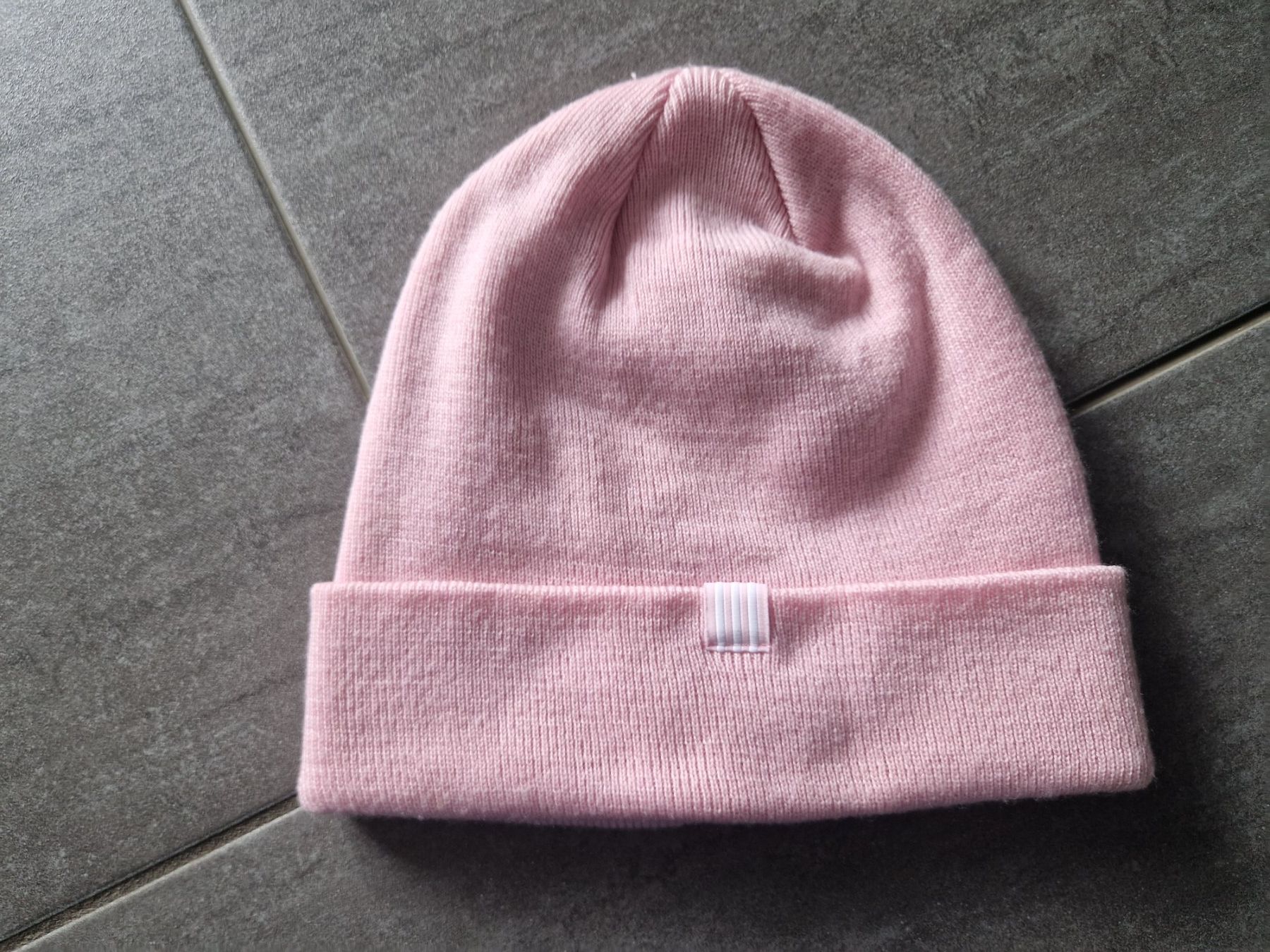 Adidas Copricapi, berretti & cappellini: ADIDAS Müze Farbe rosa – Usato da Mezzovico venduto da maemy 2