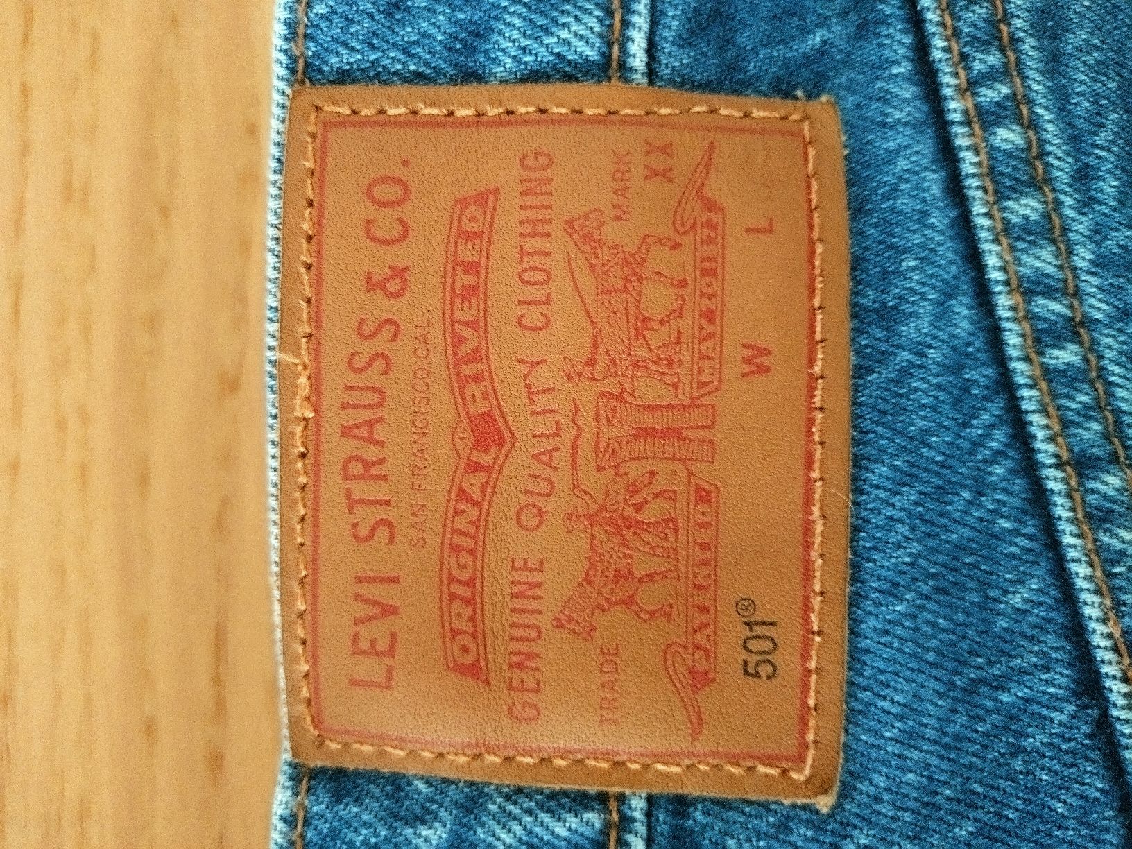 Levi's Jeans: Levi's 501 - W26 L28 – Usato da Zürich venduto da chi_7llx 2