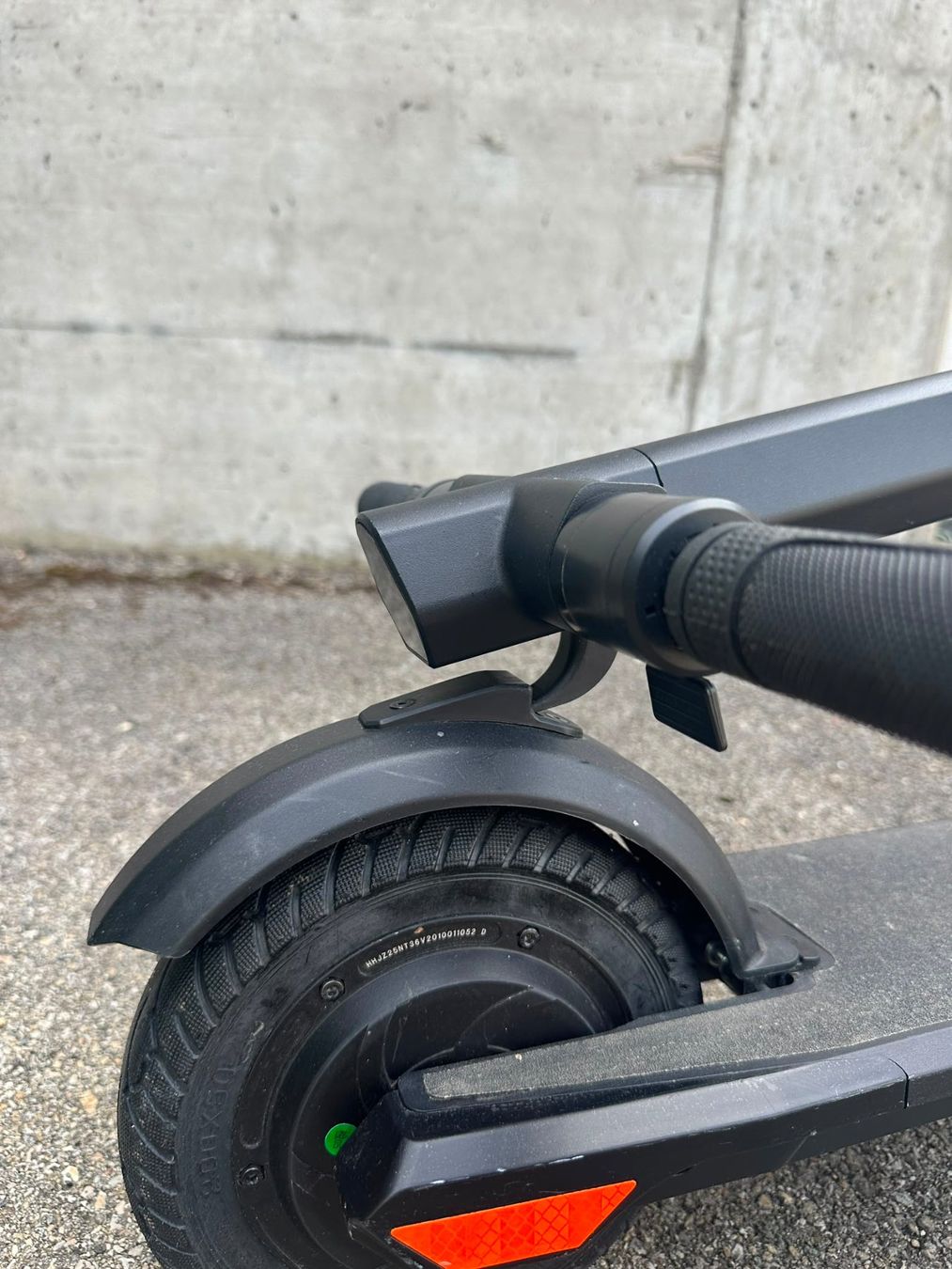 Gonser Kickboard: Trottinette électrique Gonser E-Scooter PRO 25km/h pliable – Gebraucht aus Cortaillod von mic_nc2n 5