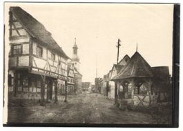Fotografie Pinzberg, Strassenansicht mit
