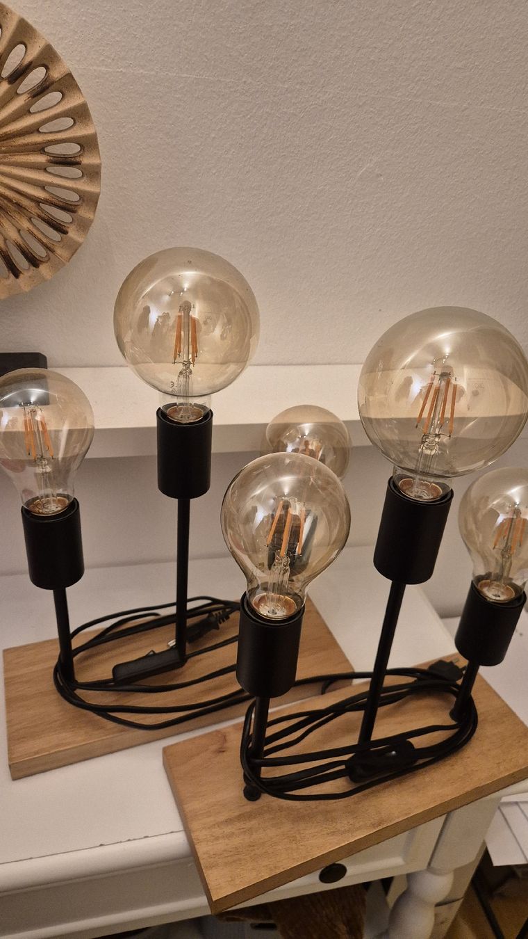 Pfister Lampade: Lampe Nachtischlampe – Usato da Bützberg venduto da Yannick_26 1