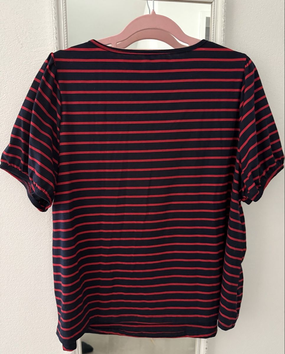 Shein T-shirts: T-Shirt Grösse 1XL – Neuf (Voir description) à Pfeffikon LU par pepino17 1