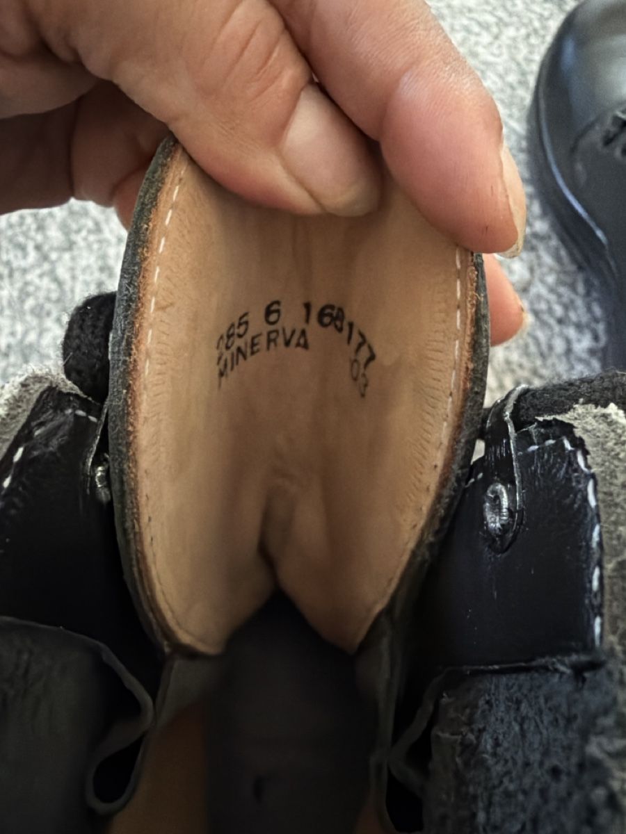 Schweizer Armee Scarpe da uomo: Schweizer Arme Stifel Leder Grösse 6 / 43 – Usato da Opfershofen TG venduto da dan_nxk8 2