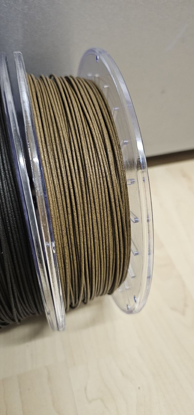 Stampanti 3D: Pla Holz Filament 1.75mm 5 Farben  – Usato da Turbenthal venduto da Roofman28 6