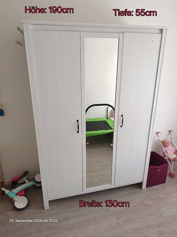 Ikea Armadi: Kleiderschrank – Usato da Küssnacht am Rigi venduto da Arihar