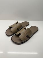 Hermès Izmir 43 alligator Etoupe