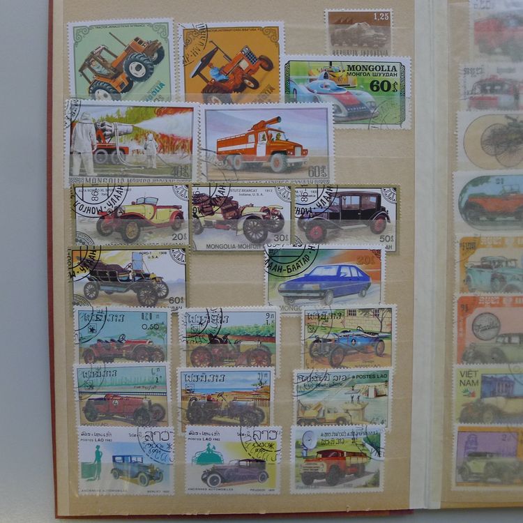 Motivsammlung AUTOS + AUTOMOBILE teils älter in ALBUM Kaufen auf Ricardo