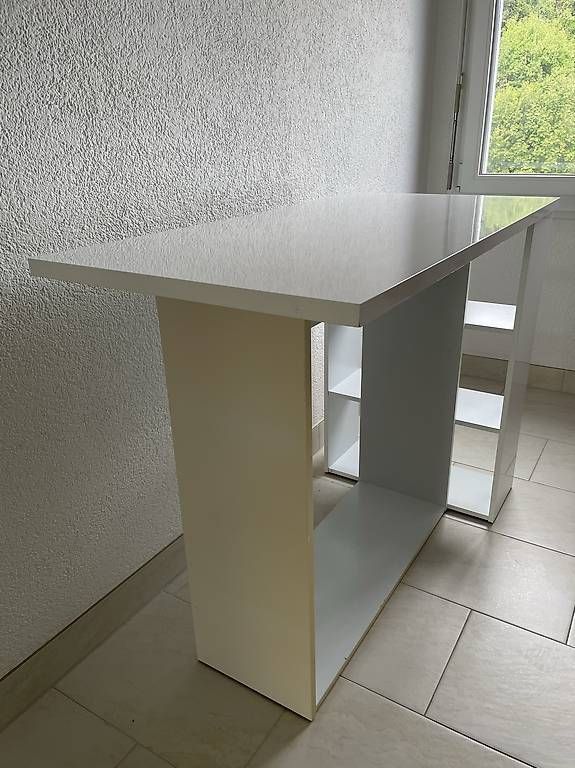 Tische: Tisch – Gebraucht aus Kirchberg BE von H4rk90