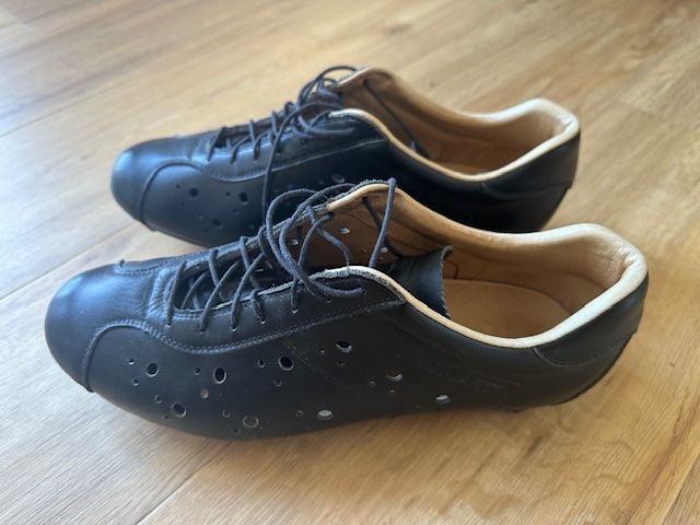 Chaussures hommes: Veloschuh – D'occasion à Zug par brunoonurb